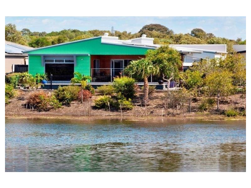 7 Satinwood Avenue, Urraween QLD 4655