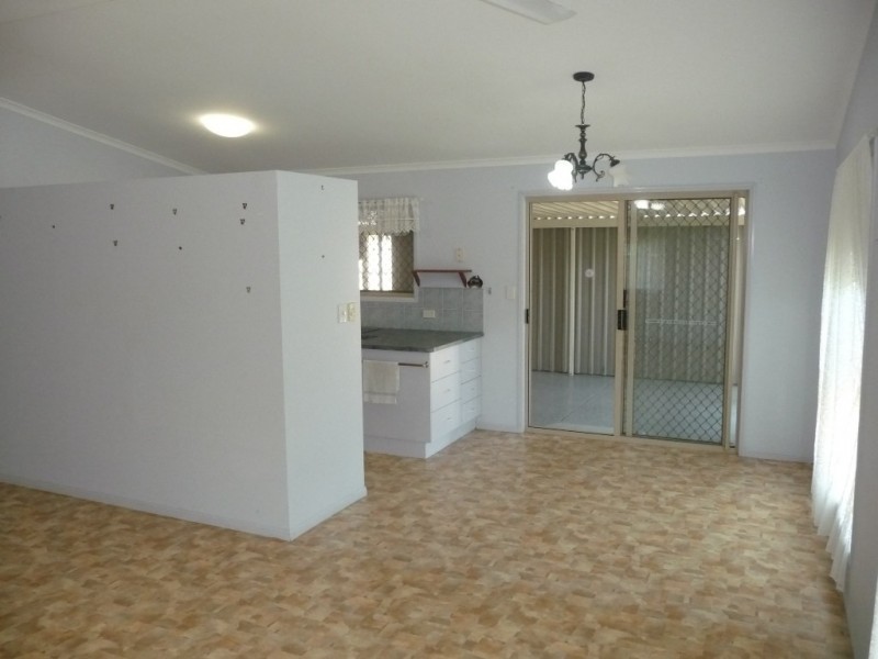 46 Bayrise Drive, Urangan QLD 4655