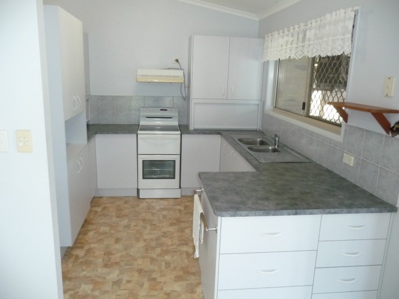 46 Bayrise Drive, Urangan QLD 4655