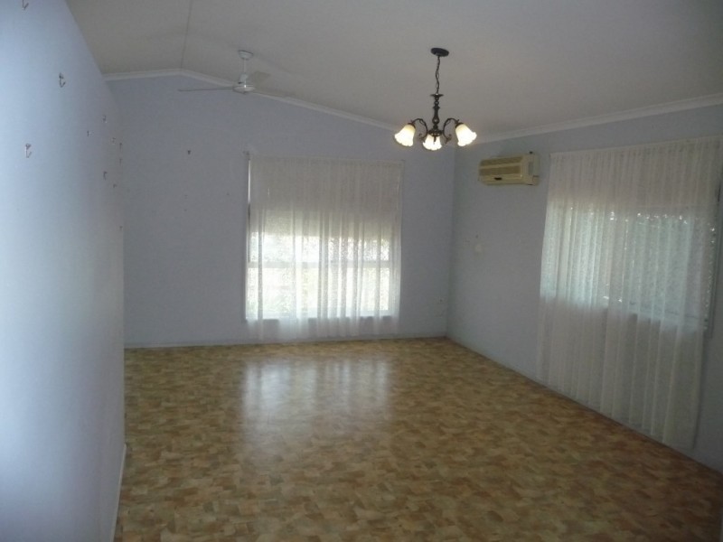 46 Bayrise Drive, Urangan QLD 4655