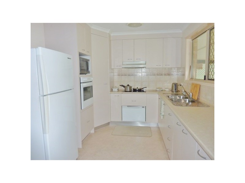 57 Bowerbird Avenue, Eli Waters QLD 4655