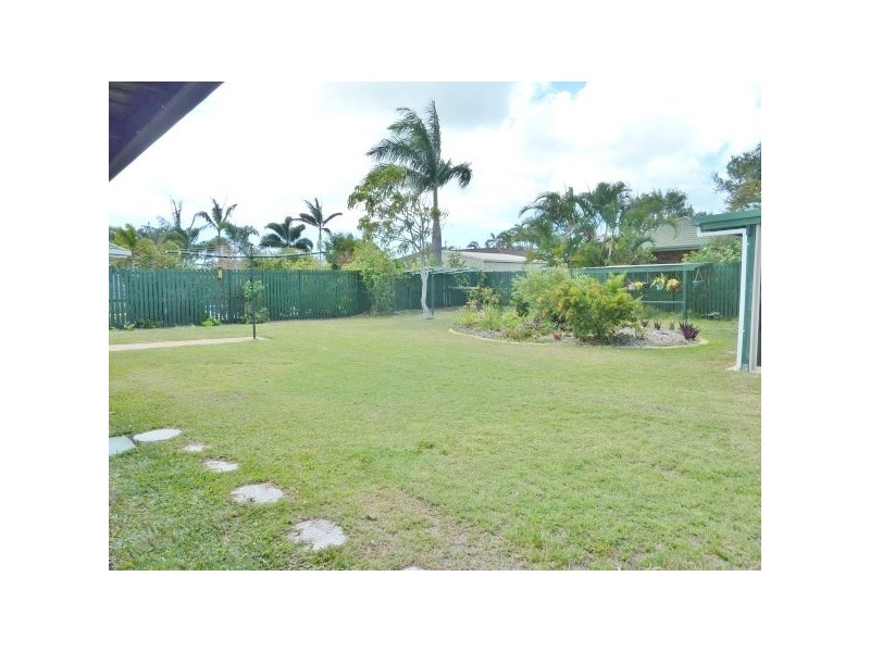 57 Bowerbird Avenue, Eli Waters QLD 4655