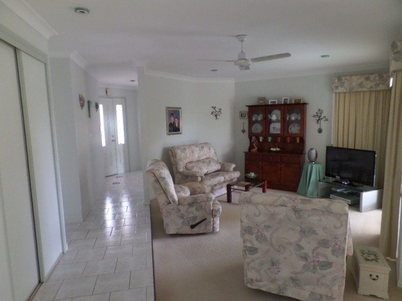 12 Neisler Court, Kawungan QLD 4655