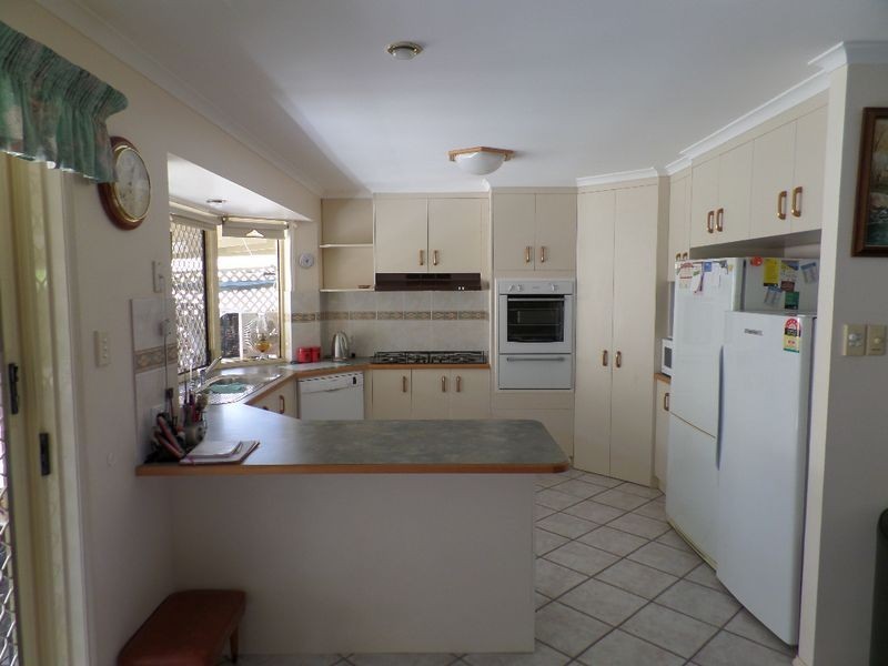 19 Cassia Avenue, Scarness QLD 4655