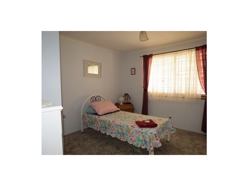 30 Parkway Drive, Scarness QLD 4655