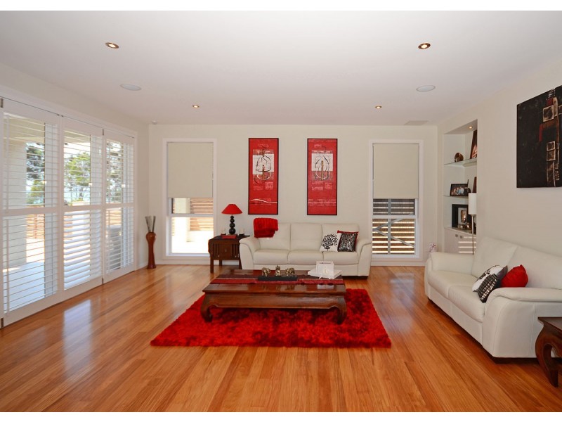 127 Esplanade, Point Vernon QLD 4655