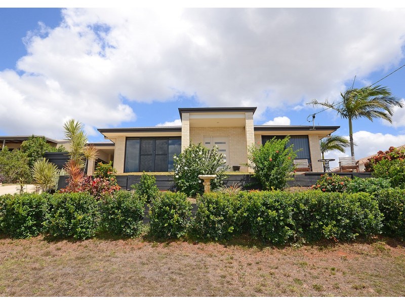 42 Crawford Drive, Dundowran QLD 4655