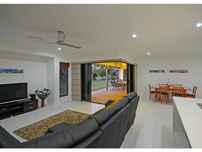 16 Snapper Street, Kawungan QLD 4655