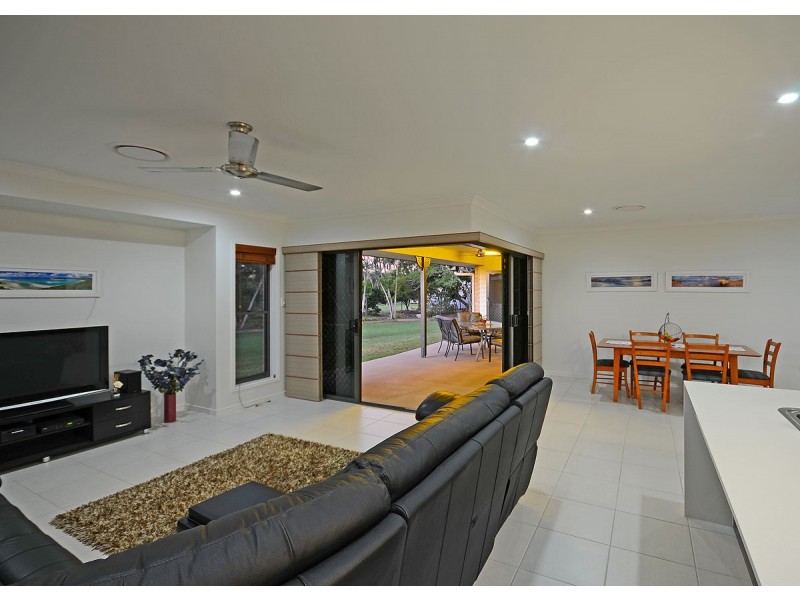 16 Snapper Street, Kawungan QLD 4655