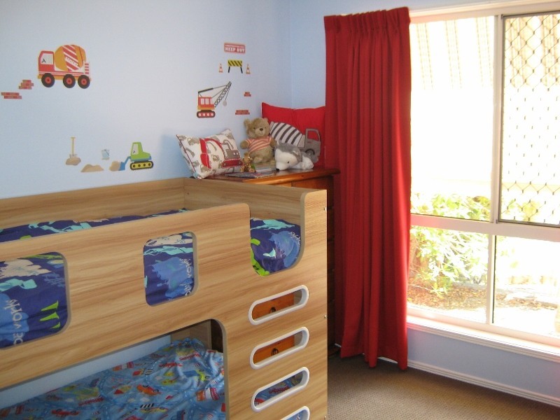 31 Shelley Street, Scarness QLD 4655