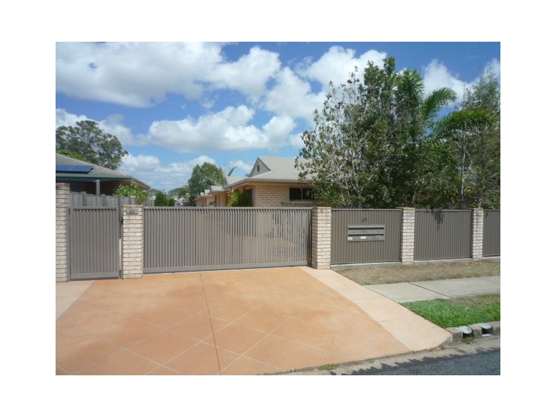 1/41 Watson Street, Pialba QLD 4655