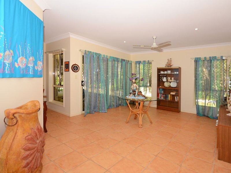 1-5 Vine Forest Drive, Dundowran Beach QLD 4655