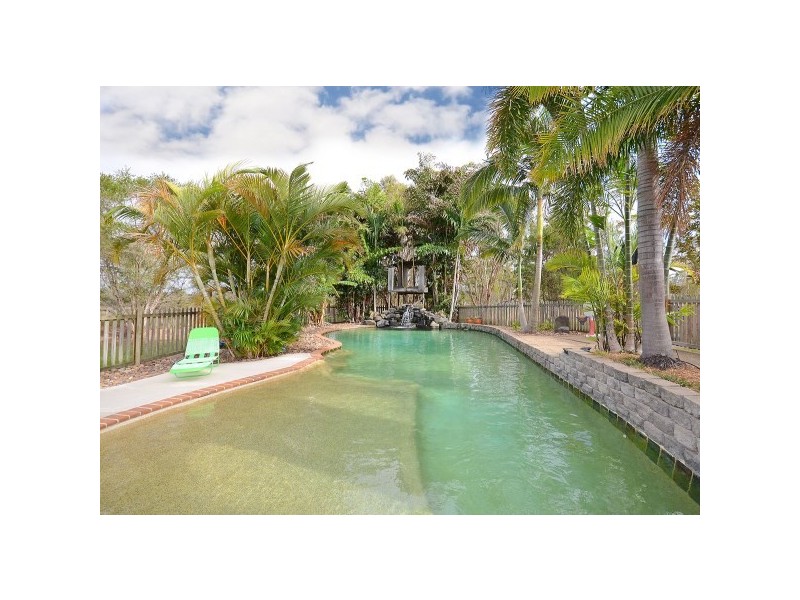 1-55 Colman Crescent, Burrum River QLD 4659