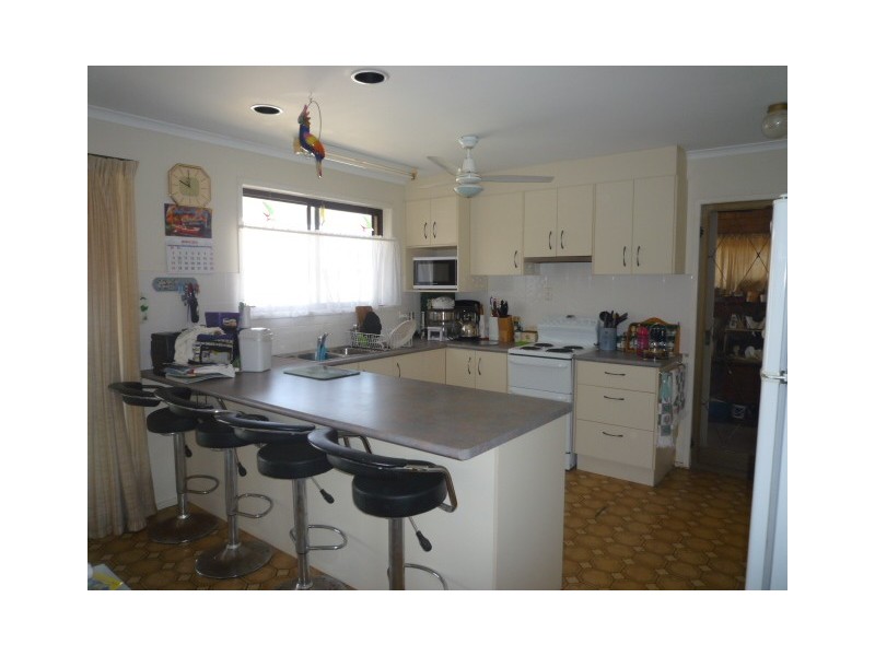 3 Minguin Street, Scarness QLD 4655