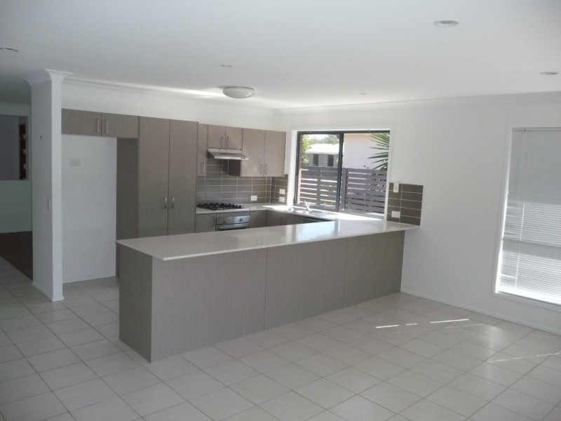 3 Columbus Close, Urraween QLD 4655