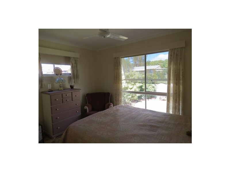 50 Hillcrest Avenue, Scarness QLD 4655