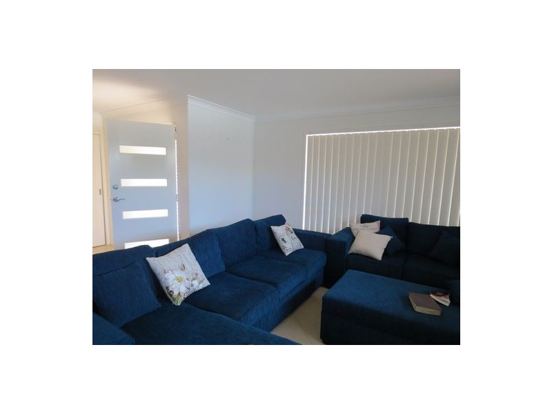2/41 Watson Street, Pialba QLD 4655