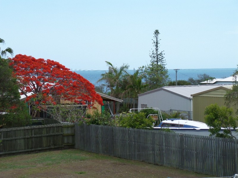 17 Aplin Street, Point Vernon QLD 4655