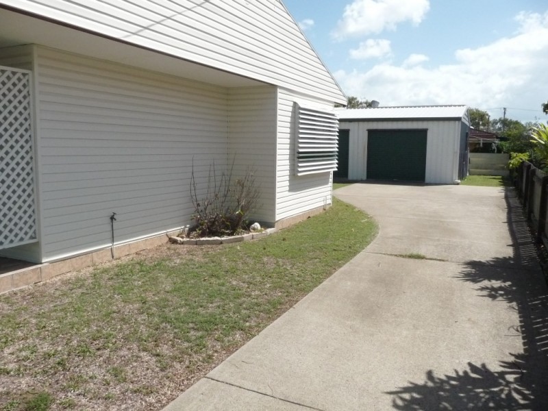 15 Caringa Street, Urangan QLD 4655