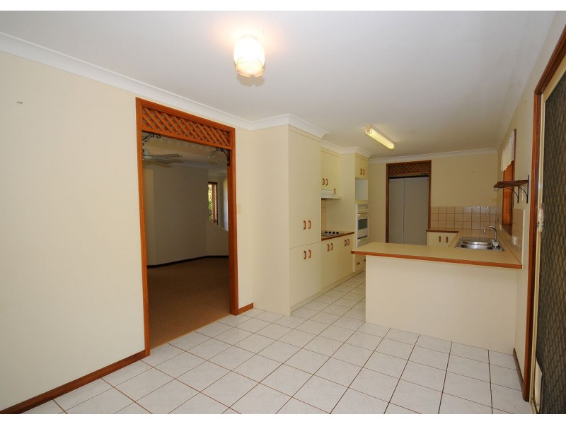 5 Wattlebird Lane, Eli Waters QLD 4655