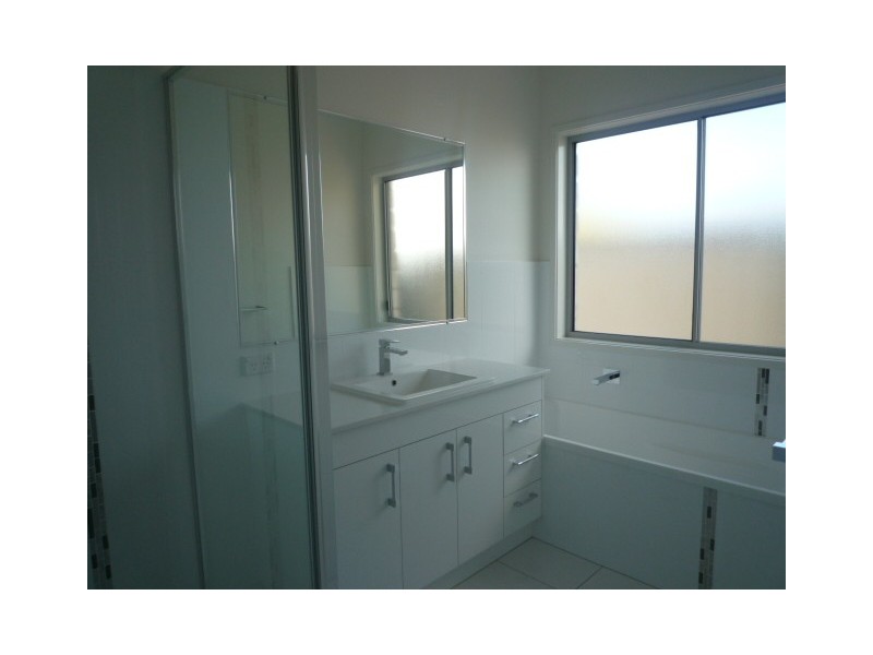 14 Morinda Way, Urraween QLD 4655