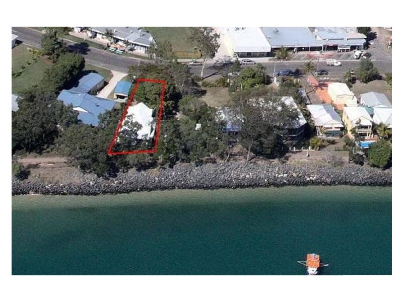 56 Burrum Street, Burrum Heads QLD 4659