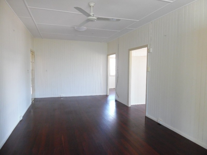 17 Cunningham Street, Torquay QLD 4655