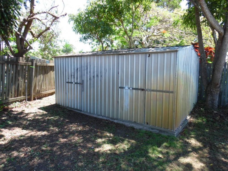 17 Cunningham Street, Torquay QLD 4655