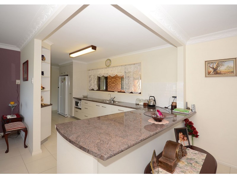 104 Murphy Street, Point Vernon QLD 4655