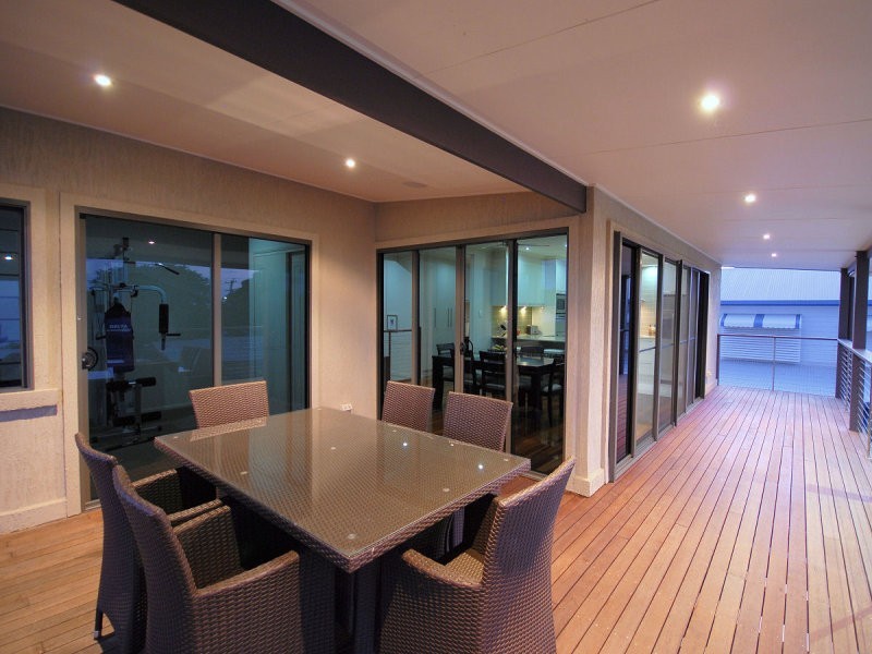 29 Mary Street, Scarness QLD 4655