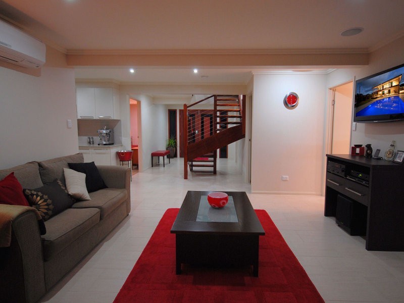 29 Mary Street, Scarness QLD 4655