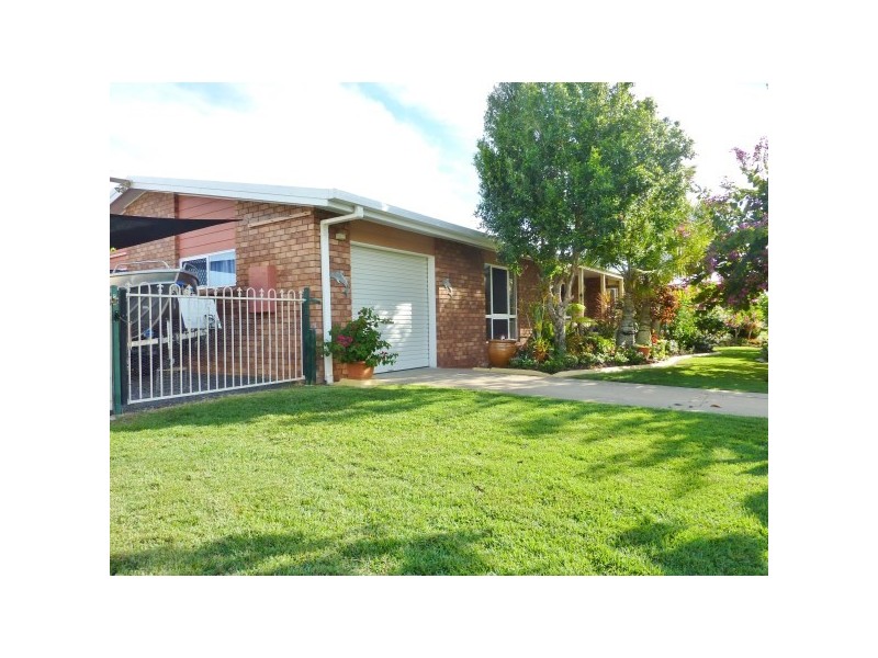 64 North Street, Point Vernon QLD 4655