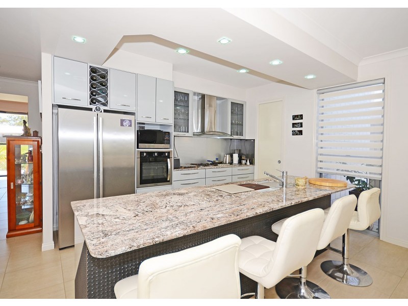 4 Morinda Way, Urraween QLD 4655