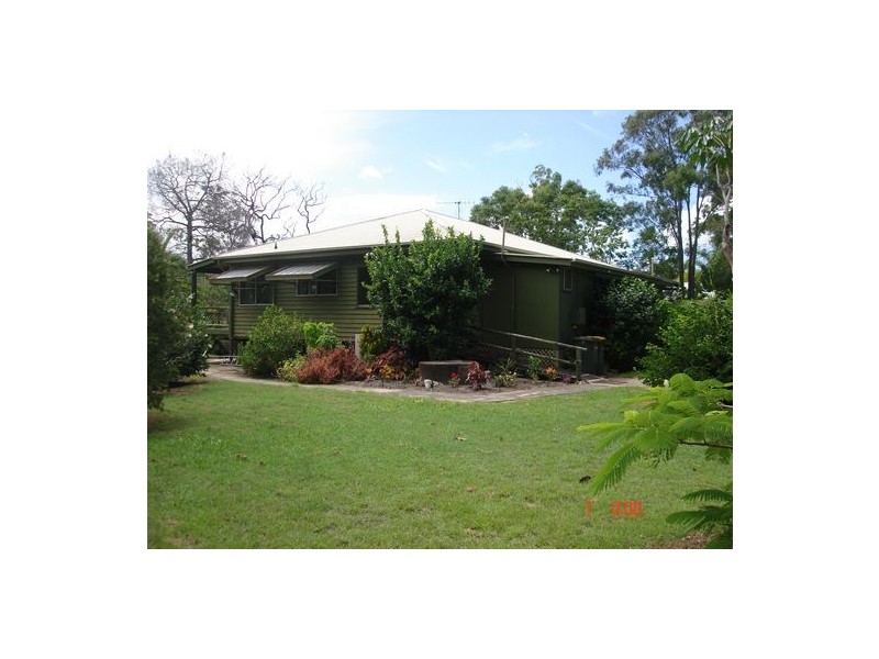8 Jacqueline Drive, Pacific Haven QLD 4659