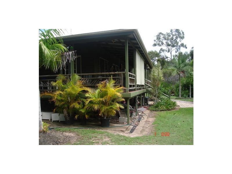 8 Jacqueline Drive, Pacific Haven QLD 4659