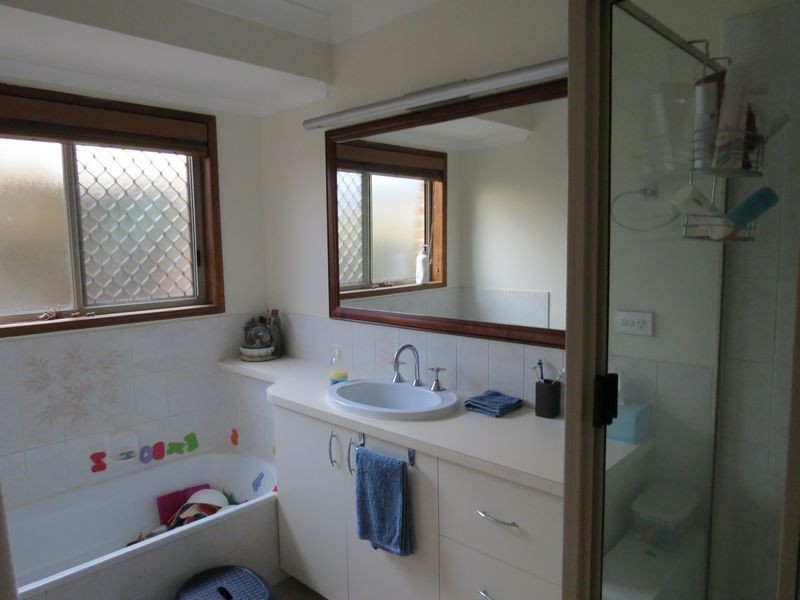 4 Rocky Court, Kawungan QLD 4655