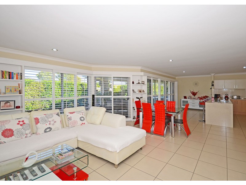 13 Fulmar Court, Burrum Heads QLD 4659