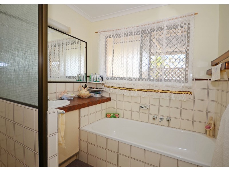 15 Greenway Drive, Pialba QLD 4655