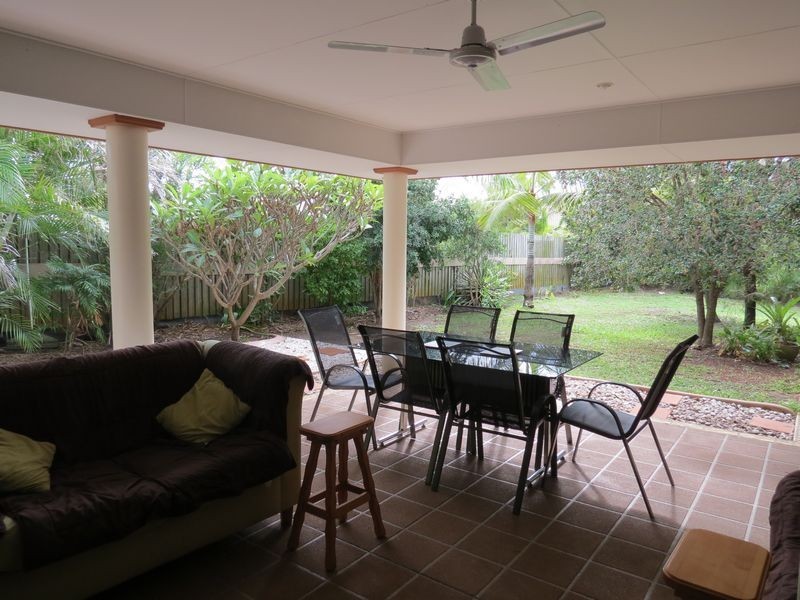 24 Jonwest Close, Torquay QLD 4655