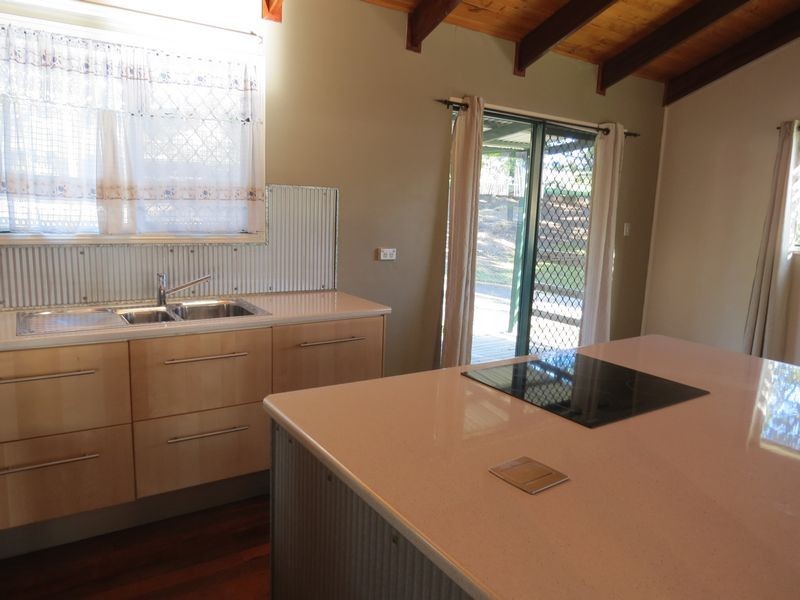 22/415 Boat Harbour Drive, Torquay QLD 4655