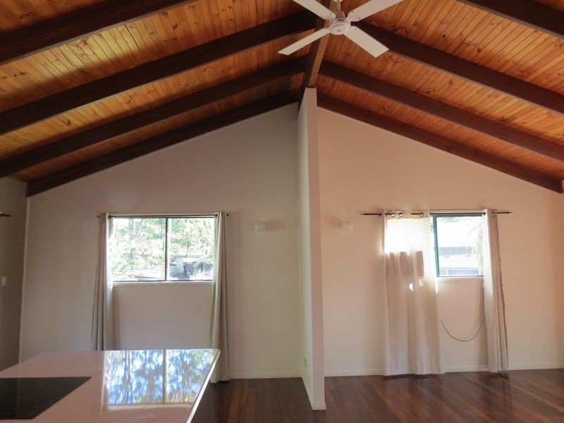 22/415 Boat Harbour Drive, Torquay QLD 4655