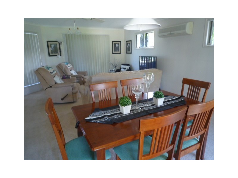 12 Lido Parade, Urangan QLD 4655