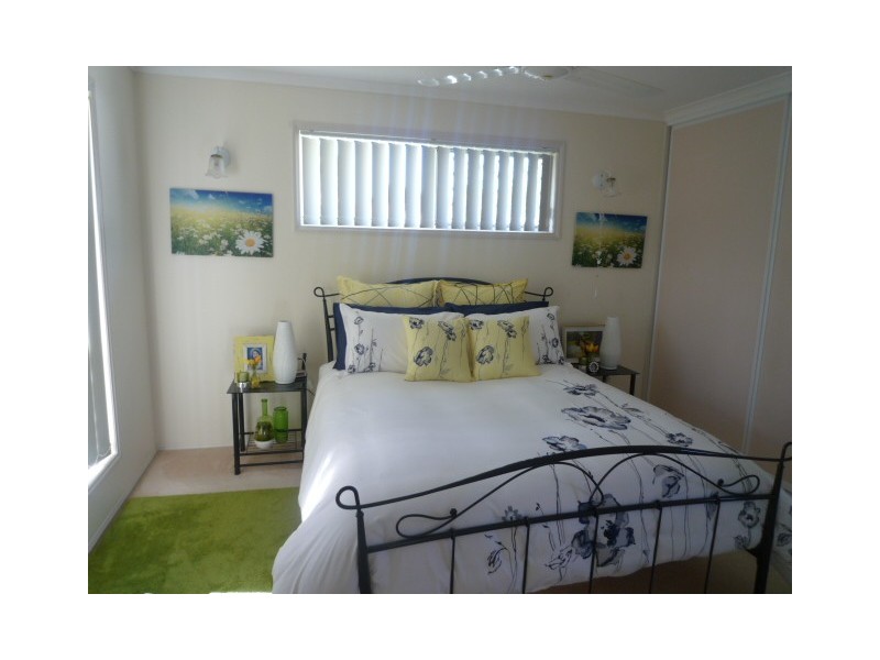 12 Lido Parade, Urangan QLD 4655