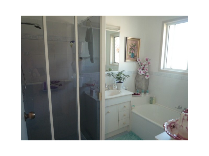 12 Lido Parade, Urangan QLD 4655