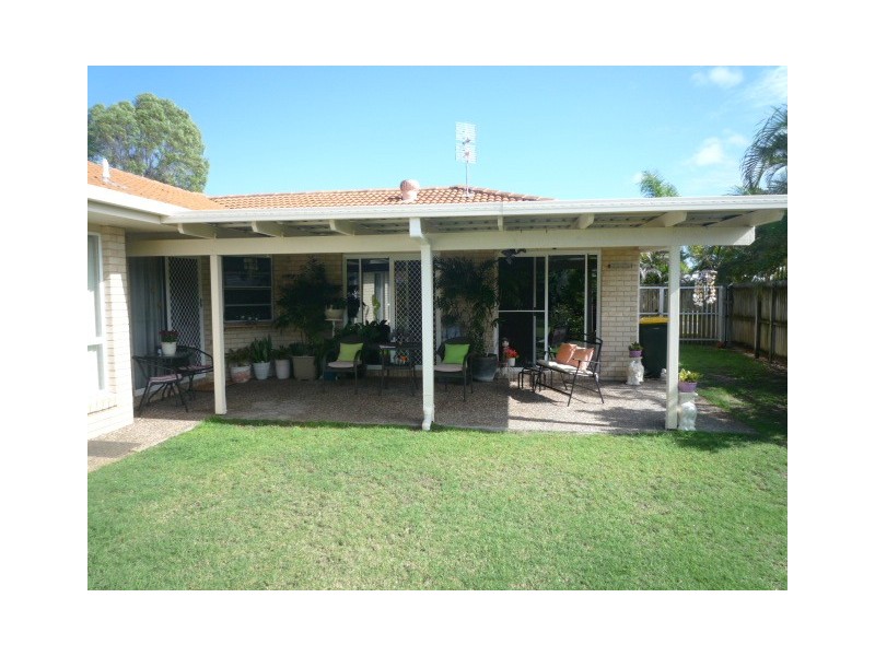 12 Lido Parade, Urangan QLD 4655