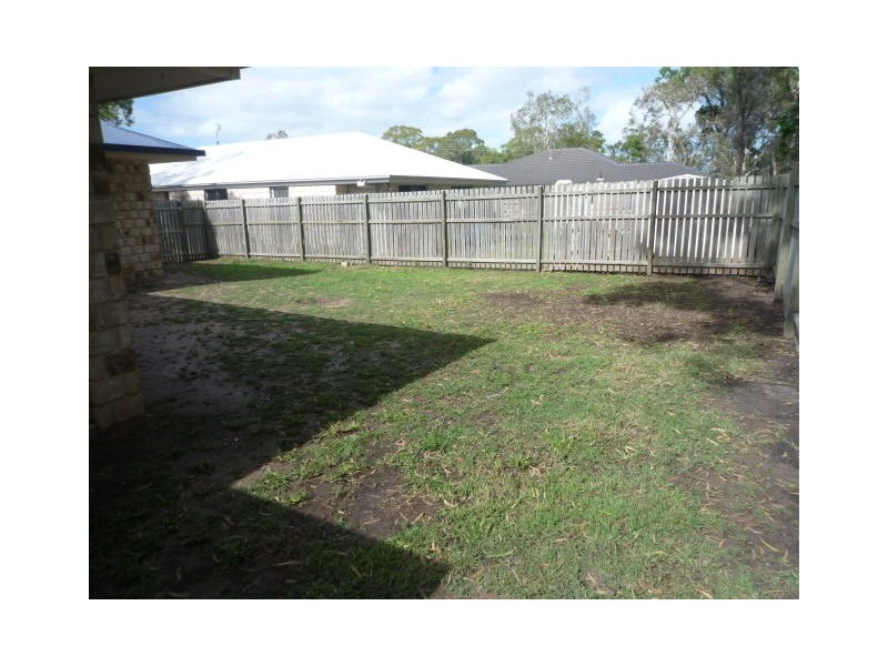 6 Stringybark Drive, Urangan QLD 4655