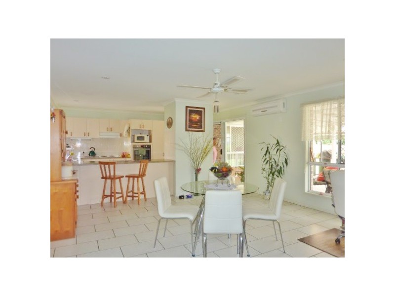 10 Bloodwood Court, Kawungan QLD 4655