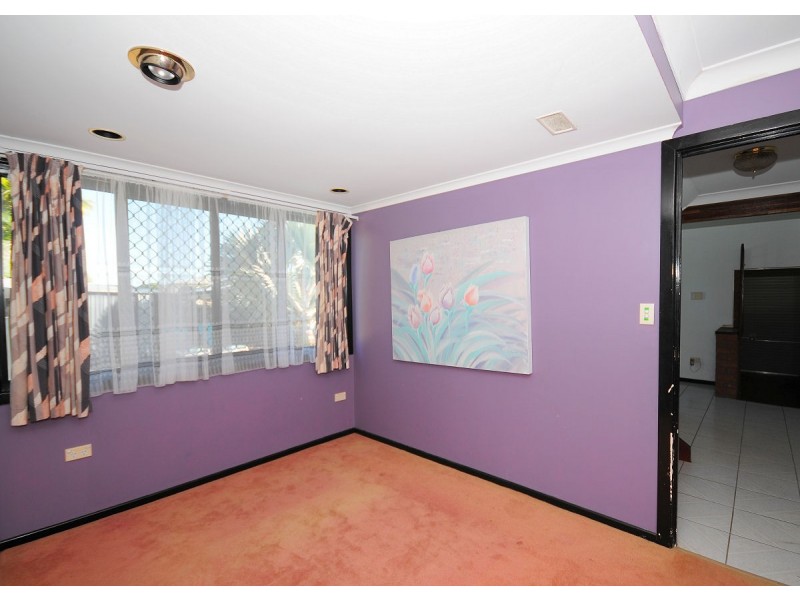 8 Jacaranda Drive, Torquay QLD 4655
