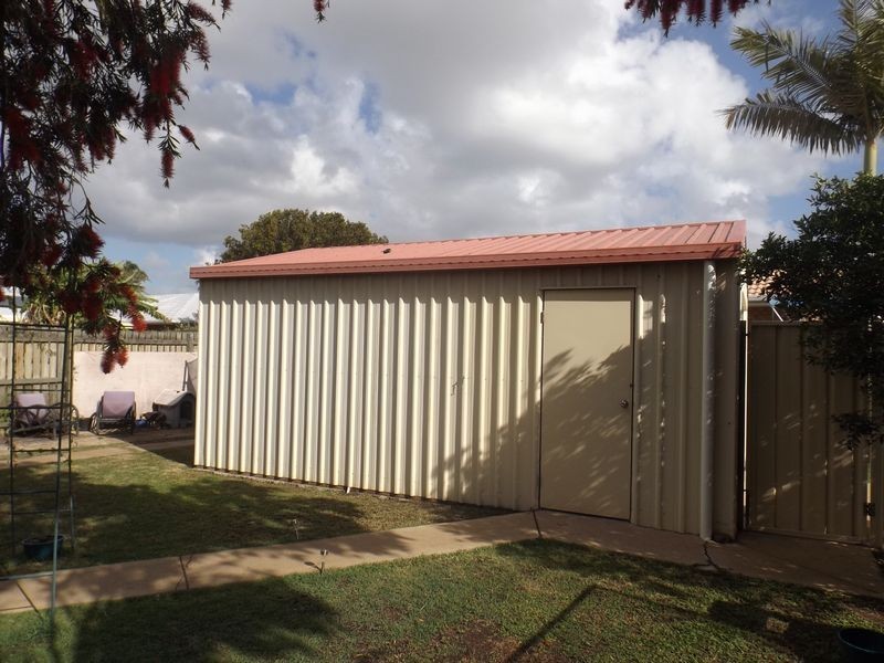 15 Merlin Drive, Urangan QLD 4655