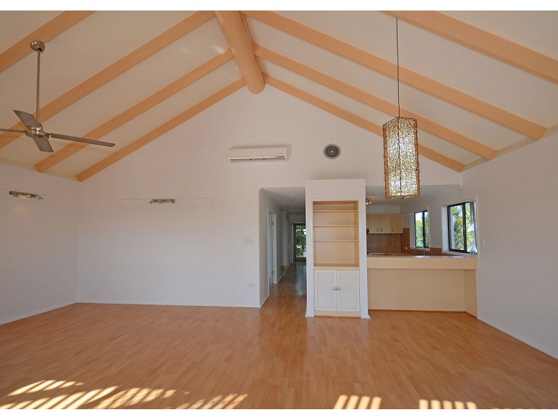 25 Oleander Avenue, Kawungan QLD 4655